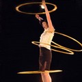 Hula hop d'artista stasera a Bari alla Fiera del Levante