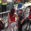 Il lato b porta fortuna al Bari, e in tribuna si "spoglia " anche la 79enne Adriana