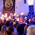 Bari Vecchia illuminata per San Nicola, la tradizione si rinnova