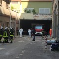 Aveva 79 anni l'operaio morto in un'esplosione a Bari, indagini in corso