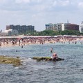 Assalto alle spiagge a Bari, tutto esaurito nei lidi cittadini