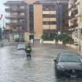 Il maltempo è arrivato a Bari e provincia, disagi al traffico ferroviario