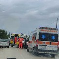 Scontro tra ambulanza e furgone sulla Bitetto-Sannicandro, distrutti i veicoli