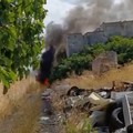 Continuano i roghi a Bari, ieri incendio di rifiuti tossici