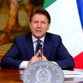 Conte presenta la fase 2: «Stop al lockdown, ma non sarà un liberi tutti»