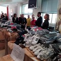 Pigiami, scarpe, intimo. Ecco come i sequestri diventano 'buoni'