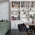 Come scegliere la libreria per il living moderno