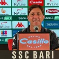 Cagliari-Bari 0-1, Mignani: «Piedi ben piantati per terra». Di Cesare: «Ora basta negatività»