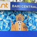 Stazione Bari centrale, arriva il murale dedicato a San Nicola