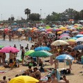 Caldo torrido su Bari e la Puglia, tutti al mare