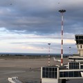 Voli cancellati e disagi all'aeroporto di Bari-Palese