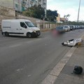 Bari, scooter contro un furgone in via Bruno Buozzi