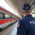 Bari, danneggiano i sedili di un treno: tre ragazzi denunciati dalla Polfer