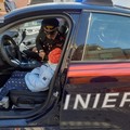 Carabinieri e volontari rallegrano i bimbi del Reparto di Oncoematologia Pediatrica del Policlinico di Bari