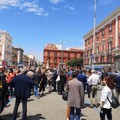 A Bari la protesta degli avvocati: «Richiamare attenzione sulla paralisi della giustizia»