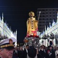 San Nicola, la festa a Bari si chiude con l'accensione delle luminarie e i fuochi