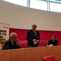 Riccardo Scamarcio ospite del Consiglio Regionale della Puglia per parlare di Aldo Moro