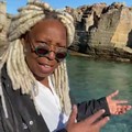 Puglia meta di turisti vip, Whoopi Goldberg stregata dal mare cristallino