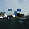 Incidente sulla provinciale 231 all'ingresso di Bari, traffico in tilt