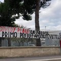 Anche a Bari la protesta delle  "Mascherine tricolori " contro Conte: «Salute al primo posto»