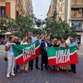 Rita Dalla Chiesa a Bari per il tesseramento di Forza Italia: «Il sogno di Berlusconi deve continuare»