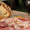 Carne, salumi e vino come le sigarette. Arrivano le etichette  "allarmistiche "