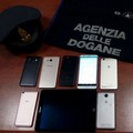 In partenza dal Porto di Bari per l'Albania con telefonini e tablet rubati. Denunciato