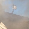 Incendio a Modugno, nuovi aggiornamenti: Vigili del Fuoco ancora al lavoro sui focolai