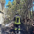 Fiamme in via Napoli, a fuoco il mercato generale