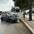 Bari, controlli sull’autotrasporto: 20 violazioni e autista ubriaco fermato al porto