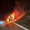 Auto in fiamme sulla sp 172 tra Turi e Casamassima