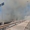 Incendio al canalone di Bari San Girolamo: via Napoli invasa dal fumo