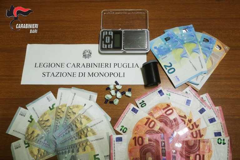 carabinieri droga JPG