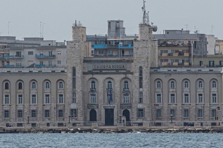 Caserma Bergia - Legione Carabinieri