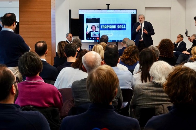 Conferenza report trapianti 2024 al Policlinico di Bari