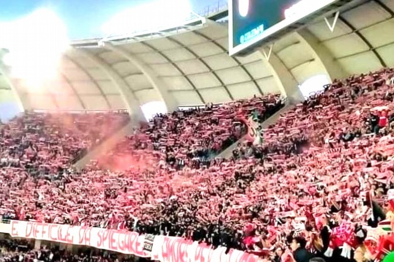 Curva Nord Bari