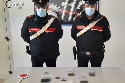 droga carabinieri bari JPG