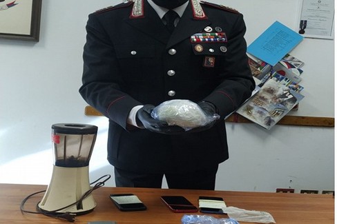 droga noci carabinieri putignano