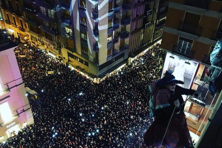 La Befana in centro a Bari