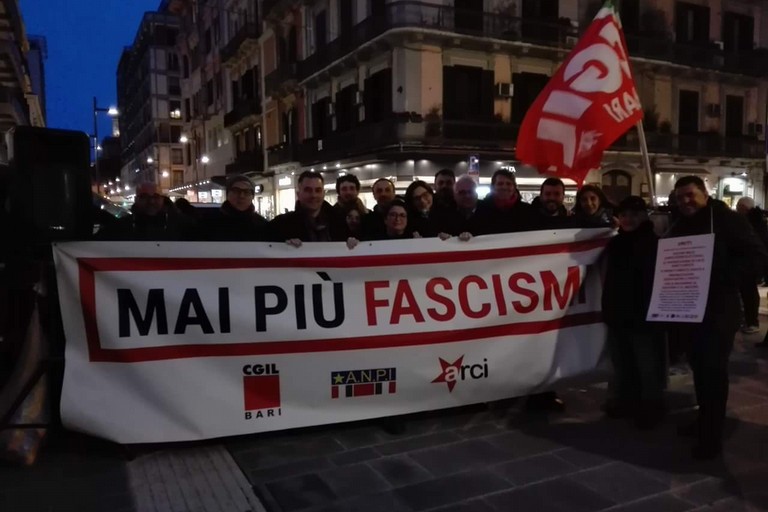 Manifestazione a Bari