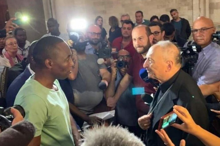 L'incontro tra Cacucci e i braccianti