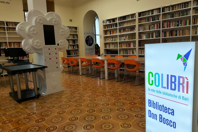 foto biblioteca Don Bosco