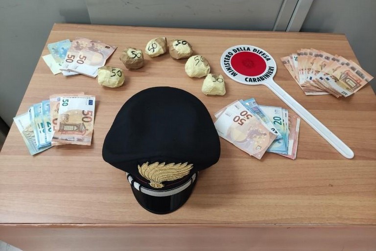 La cocaina trovata dai Carabinieri a Molfetta