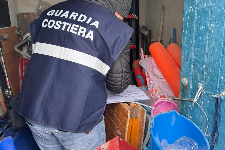 Guardia Costiera a Torre a Mare