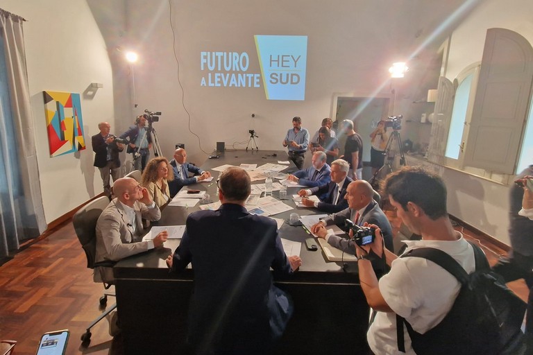 C’è un futuro a Levante? Focus nel nuovo talk di “Hey Sud”