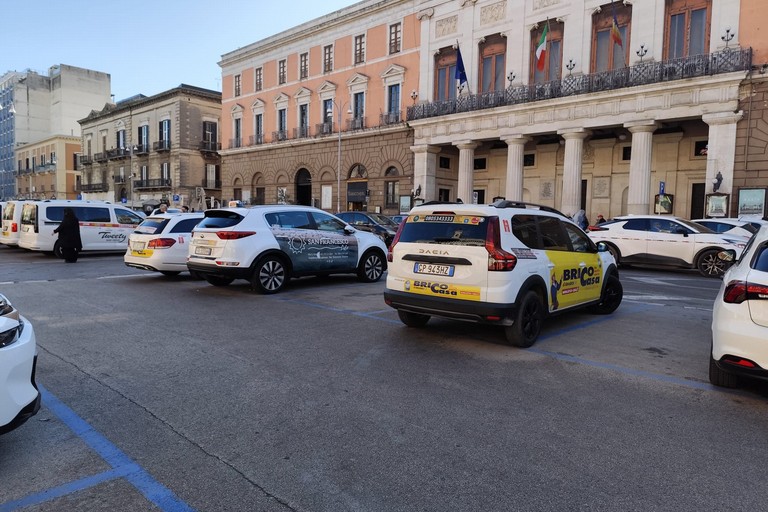 I taxi in piazza