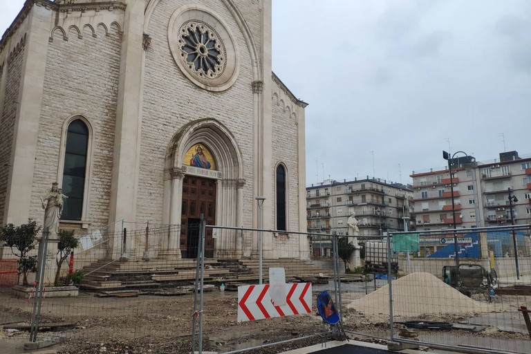 Il cantiere di piazza Redentore. <span>Foto Elga Montani</span>