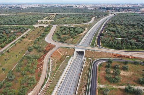 Il doppio binario sulla Bari- Taranto