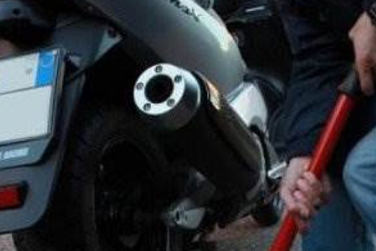 Furto motociclo Furto motociclo