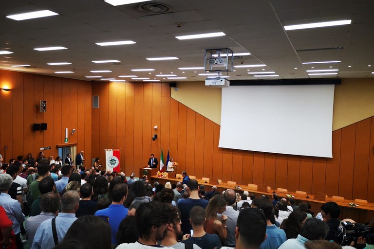 L'aula gremita del politecnico